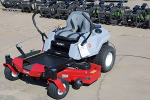 eXmark 50" Quest E-Series Zero Turn Mower QZE722GEE50200